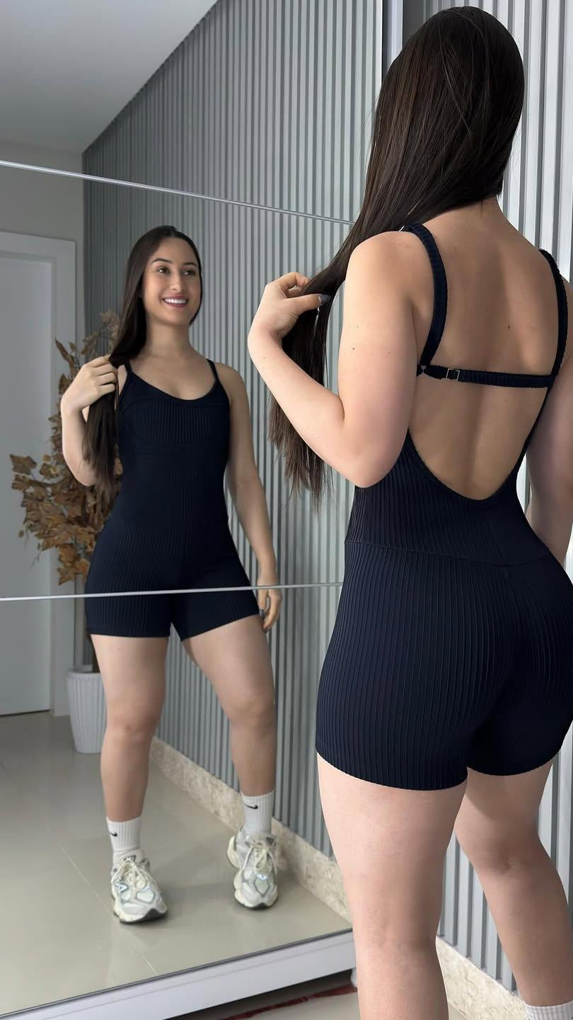 Macaquinho Canelado 3D